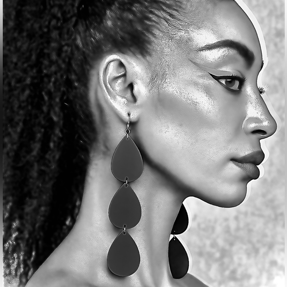 Black Geometric Dangle Earrings